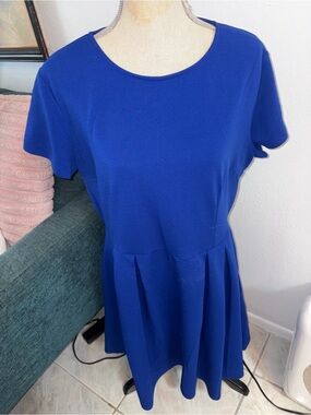 Women’s Blue Fit-and-Flare Short Sleeve Dress